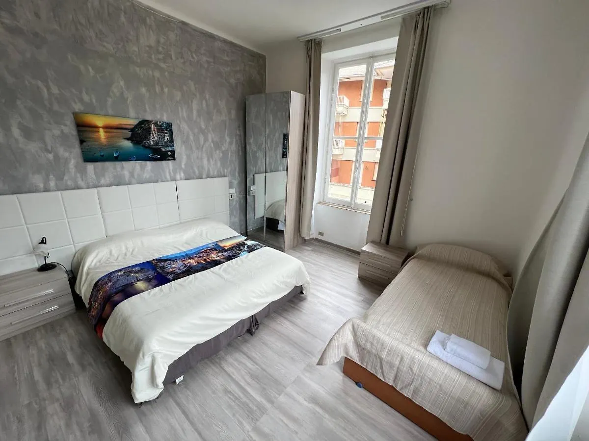 Eden Hotel Deiva Marina 2*,  Italy