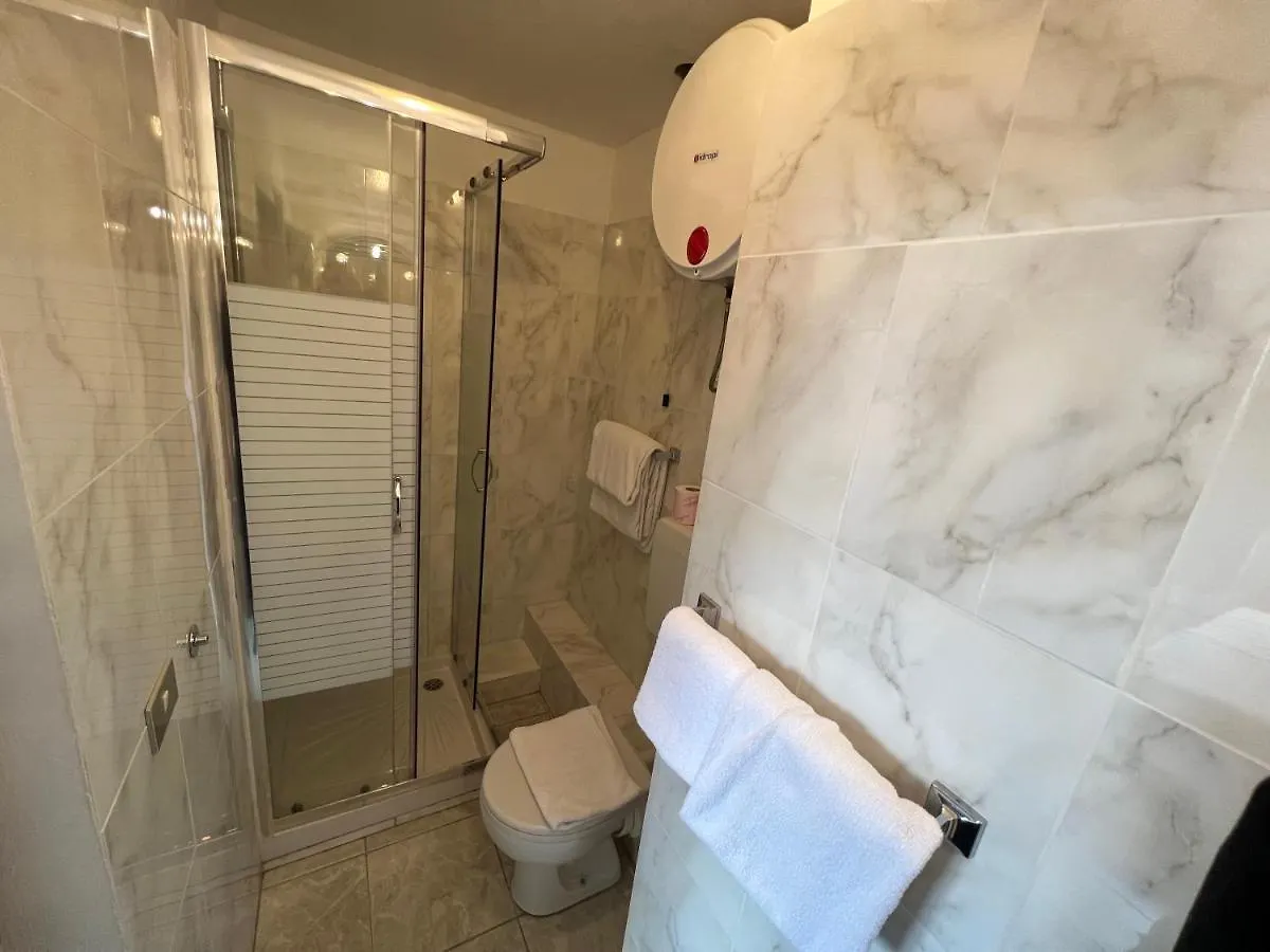 Eden Hotel 데이바마리나
